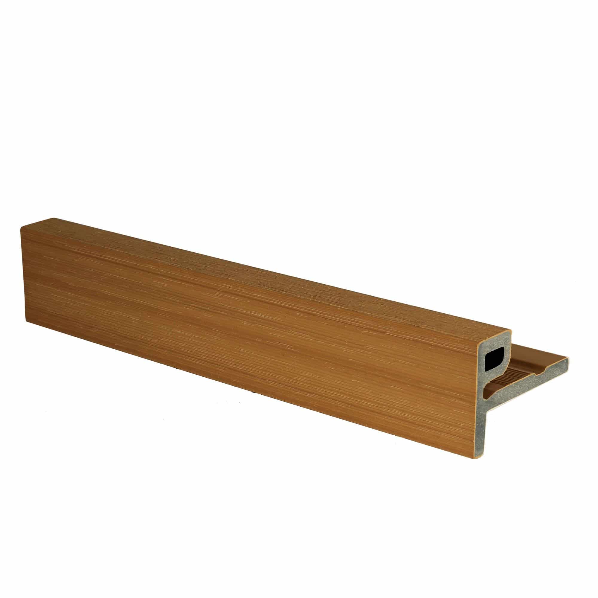 NewTechWood | eindprofiel castellation t.b.v. wand bekleding | 7x5x300cm | Red Cedar