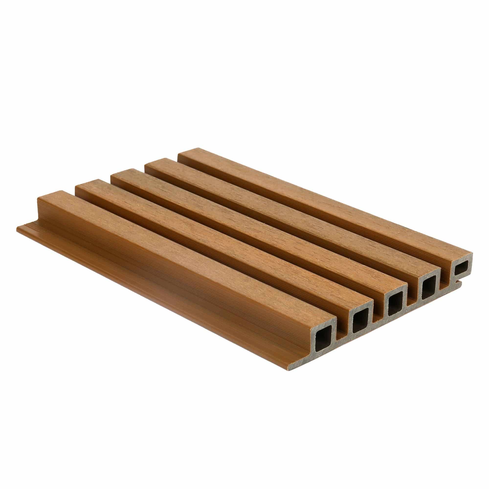 NewTechWood | wand bekleding castellation | 25 profiel | 2,5x19,6x290cm | Red Cedar